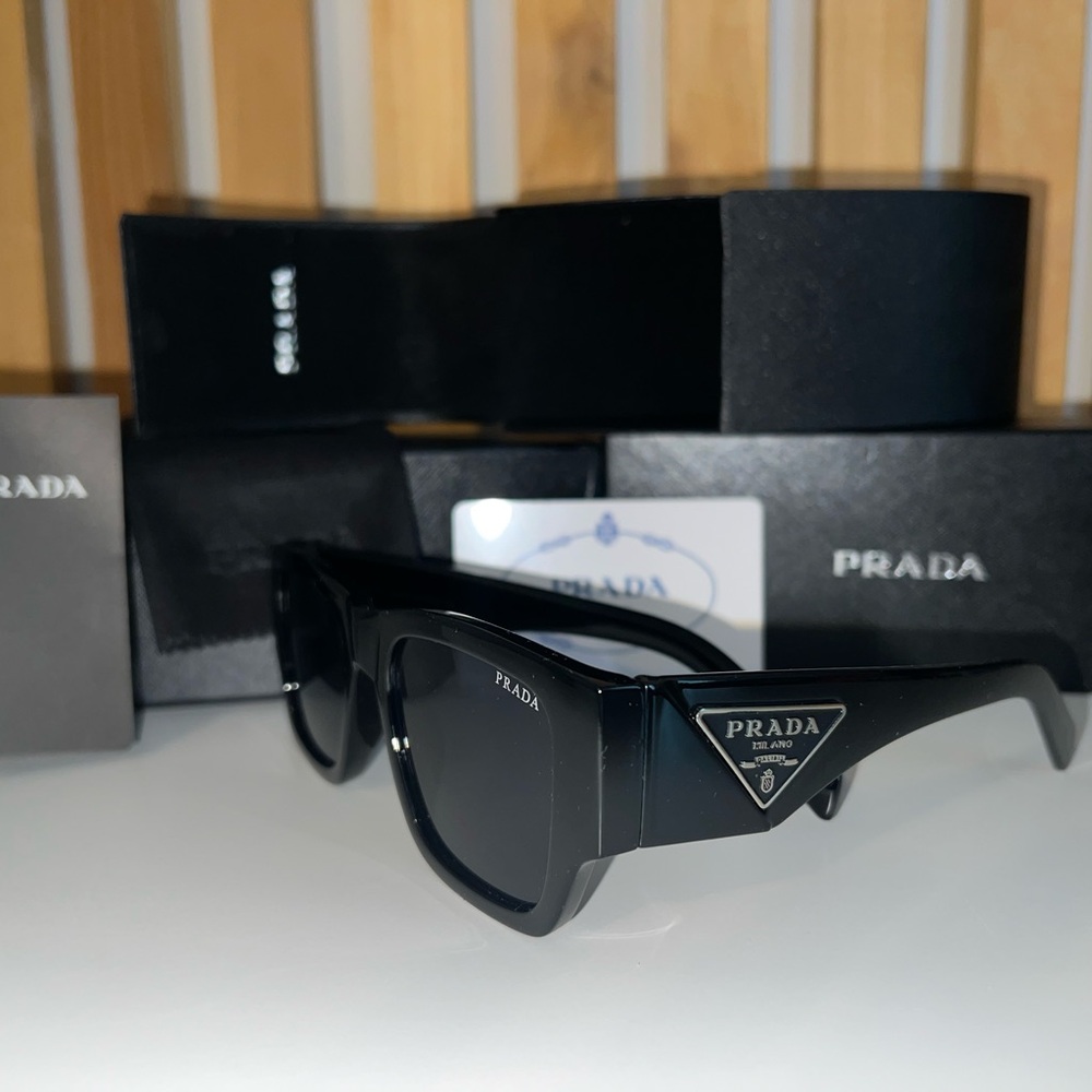 prada sunglasses men